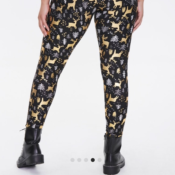 Plus Size Leggings - Picture 5 of 11